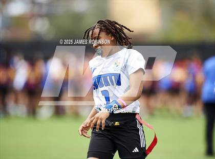 Thumbnail 2 in Stanton vs West Nassau (Jaguars Preseason Classic) photogallery.