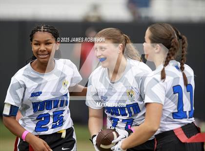 Thumbnail 2 in Stanton vs West Nassau (Jaguars Preseason Classic) photogallery.