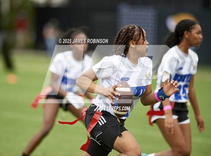 Thumbnail 3 in Stanton vs West Nassau (Jaguars Preseason Classic) photogallery.