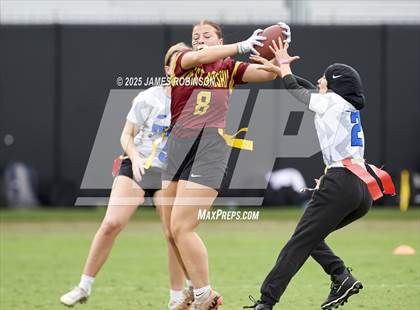 Thumbnail 3 in Stanton vs West Nassau (Jaguars Preseason Classic) photogallery.