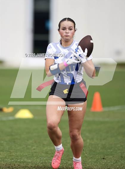Thumbnail 3 in Stanton vs West Nassau (Jaguars Preseason Classic) photogallery.