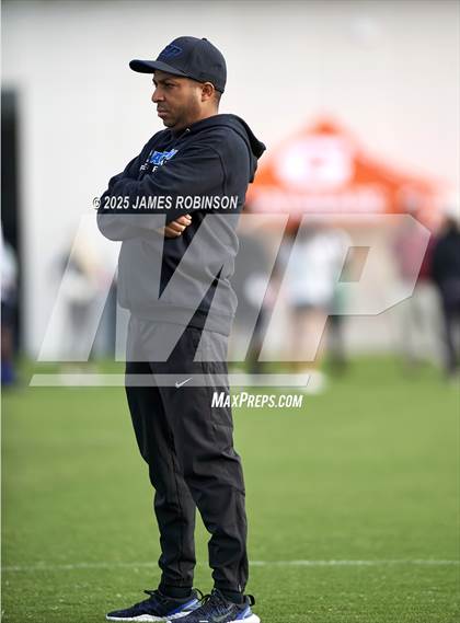 Thumbnail 2 in Stanton vs West Nassau (Jaguars Preseason Classic) photogallery.