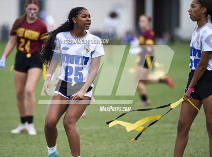 Thumbnail 2 in Stanton vs West Nassau (Jaguars Preseason Classic) photogallery.