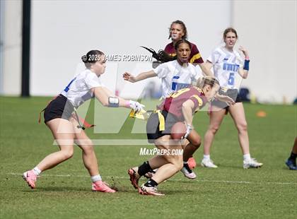 Thumbnail 3 in Stanton vs West Nassau (Jaguars Preseason Classic) photogallery.