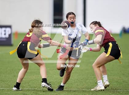 Thumbnail 2 in Stanton vs West Nassau (Jaguars Preseason Classic) photogallery.