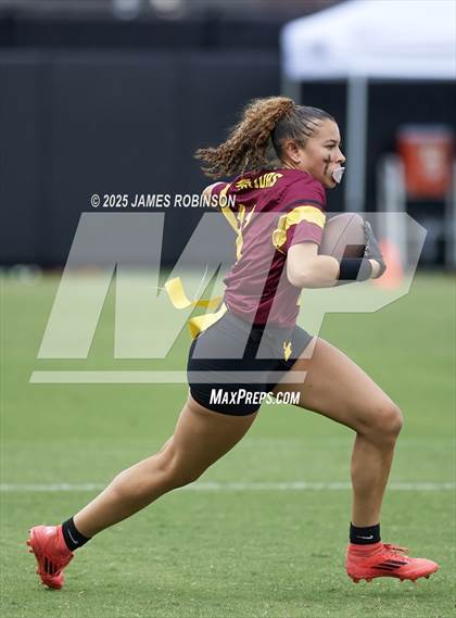 Thumbnail 2 in Stanton vs West Nassau (Jaguars Preseason Classic) photogallery.