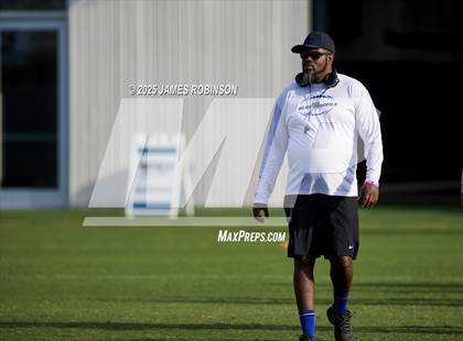 Thumbnail 3 in Stanton vs West Nassau (Jaguars Preseason Classic) photogallery.