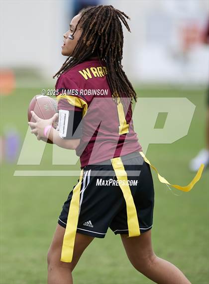 Thumbnail 2 in Stanton vs West Nassau (Jaguars Preseason Classic) photogallery.