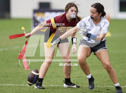 Thumbnail 1 in Stanton vs West Nassau (Jaguars Preseason Classic) photogallery.