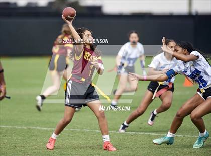 Thumbnail 1 in Stanton vs West Nassau (Jaguars Preseason Classic) photogallery.
