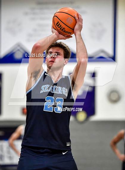 Thumbnail 1 in Corona del Mar @ Rancho Cucamonga (CIF SS DIV 1 Playoffs) photogallery.