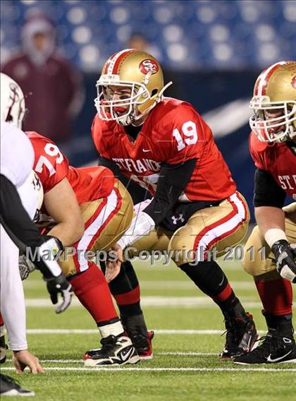 Thumbnail 3 in St. Joseph's Collegiate Institute vs. St. Francis (MMAA Finals) photogallery.