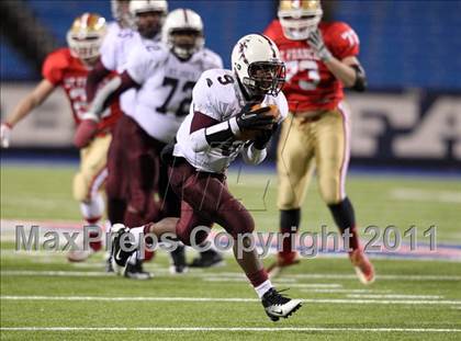 Thumbnail 3 in St. Joseph's Collegiate Institute vs. St. Francis (MMAA Finals) photogallery.
