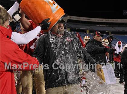 Thumbnail 2 in St. Joseph's Collegiate Institute vs. St. Francis (MMAA Finals) photogallery.