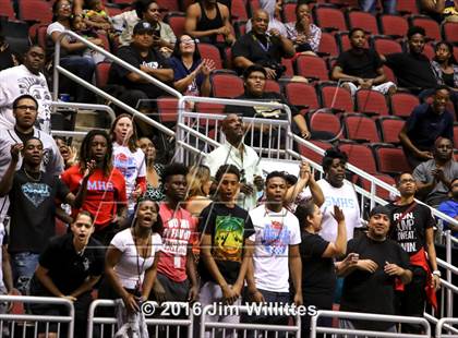 Thumbnail 3 in Valley Christian vs. South Mountain (AIA D3 Final) photogallery.