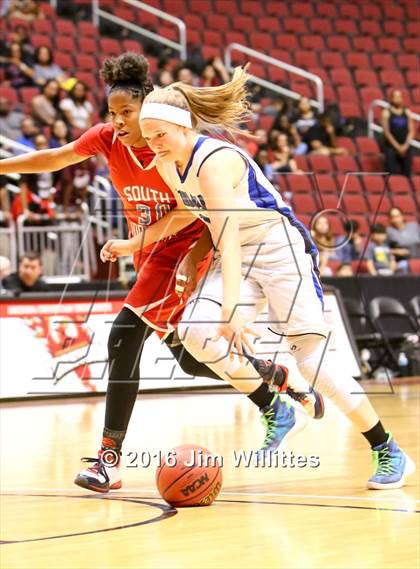 Thumbnail 1 in Valley Christian vs. South Mountain (AIA D3 Final) photogallery.