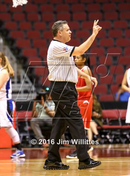 Thumbnail 2 in Valley Christian vs. South Mountain (AIA D3 Final) photogallery.