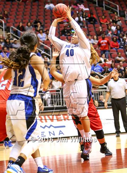 Thumbnail 1 in Valley Christian vs. South Mountain (AIA D3 Final) photogallery.
