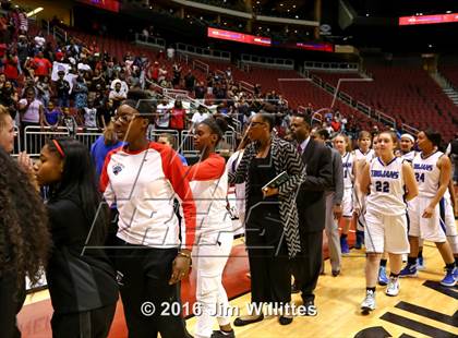 Thumbnail 2 in Valley Christian vs. South Mountain (AIA D3 Final) photogallery.