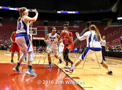 Thumbnail 1 in Valley Christian vs. South Mountain (AIA D3 Final) photogallery.