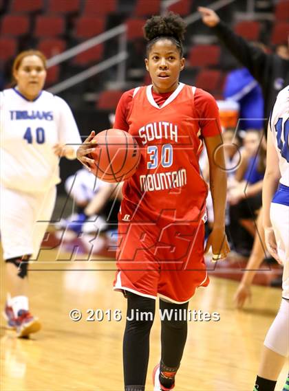 Thumbnail 2 in Valley Christian vs. South Mountain (AIA D3 Final) photogallery.
