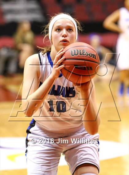Thumbnail 2 in Valley Christian vs. South Mountain (AIA D3 Final) photogallery.