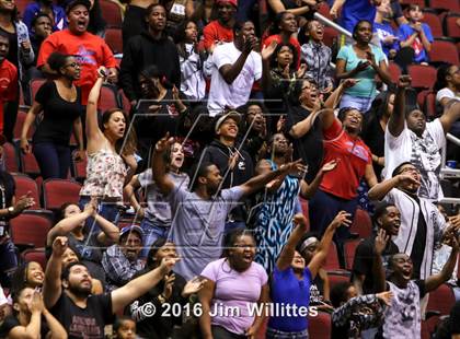 Thumbnail 1 in Valley Christian vs. South Mountain (AIA D3 Final) photogallery.