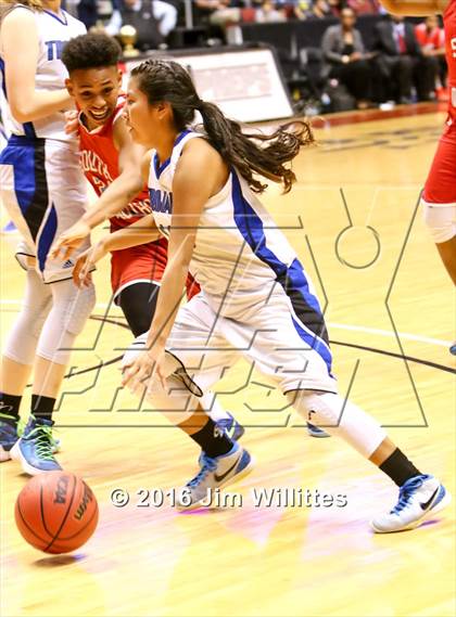 Thumbnail 3 in Valley Christian vs. South Mountain (AIA D3 Final) photogallery.