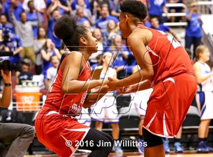Thumbnail 1 in Valley Christian vs. South Mountain (AIA D3 Final) photogallery.