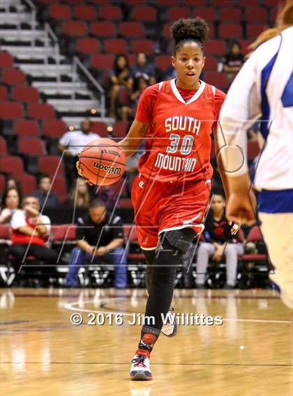 Thumbnail 3 in Valley Christian vs. South Mountain (AIA D3 Final) photogallery.