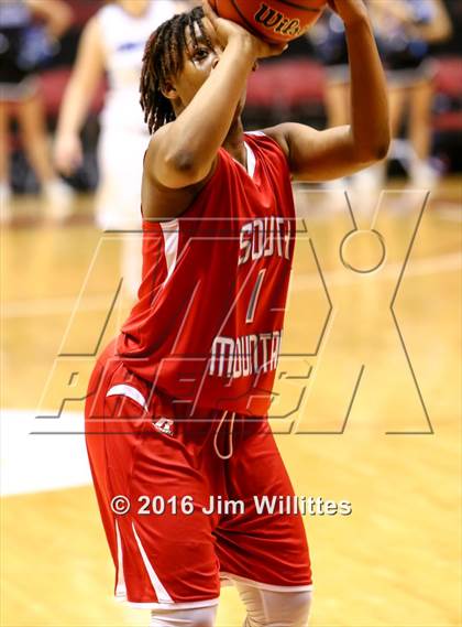 Thumbnail 2 in Valley Christian vs. South Mountain (AIA D3 Final) photogallery.