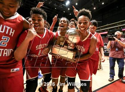 Thumbnail 2 in Valley Christian vs. South Mountain (AIA D3 Final) photogallery.