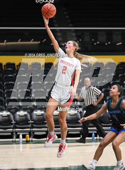 Thumbnail 3 in University vs. Branson (University of San Francisco - Memorial Gym) photogallery.