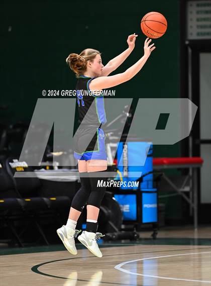 Thumbnail 2 in University vs. Branson (University of San Francisco - Memorial Gym) photogallery.