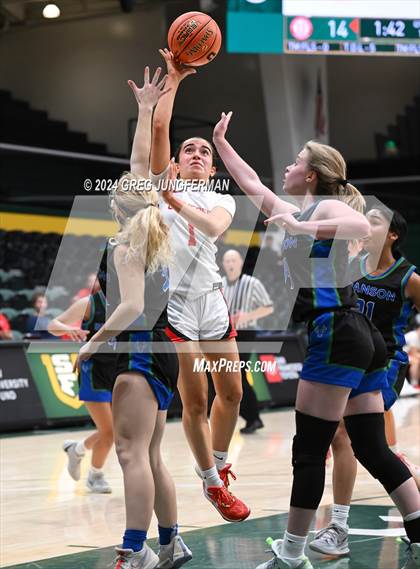 Thumbnail 2 in University vs. Branson (University of San Francisco - Memorial Gym) photogallery.