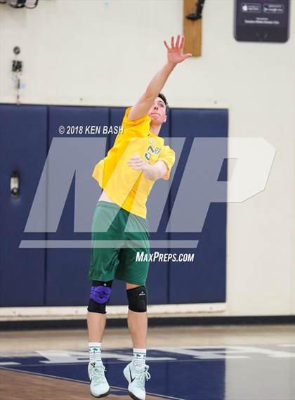 Thumbnail 1 in Moorpark @ Camarillo photogallery.