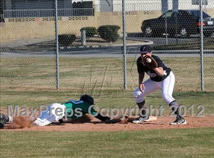 Thumbnail 2 in Vasquez @ Tehachapi photogallery.