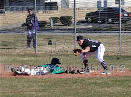 Thumbnail 1 in Vasquez @ Tehachapi photogallery.