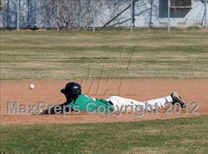 Thumbnail 3 in Vasquez @ Tehachapi photogallery.