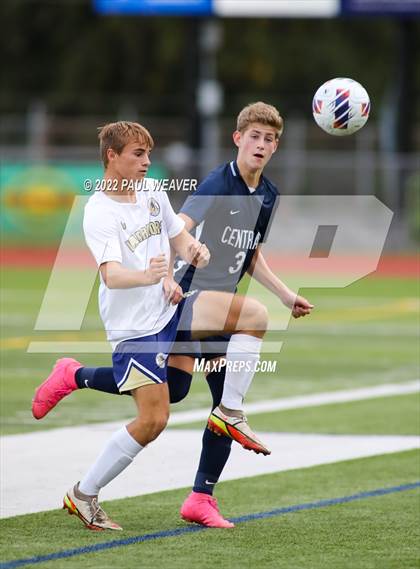 Thumbnail 1 in Williamson vs Central Columbia (PIAA D4 Class AA First Round) photogallery.