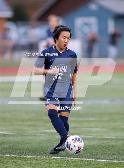 Thumbnail 2 in Williamson vs Central Columbia (PIAA D4 Class AA First Round) photogallery.