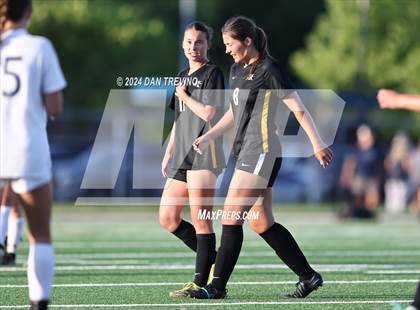 Thumbnail 3 in Kellam vs. Ocean Lakes (VHSL 5A Semifinal) photogallery.