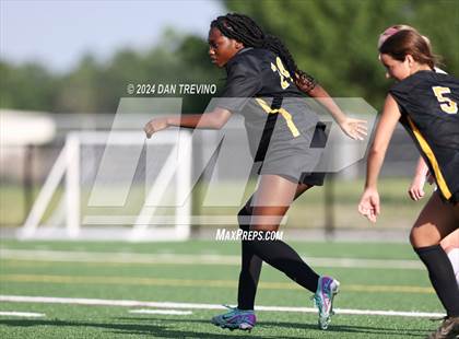 Thumbnail 2 in Kellam vs. Ocean Lakes (VHSL 5A Semifinal) photogallery.