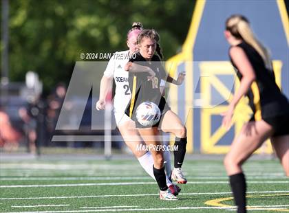 Thumbnail 2 in Kellam vs. Ocean Lakes (VHSL 5A Semifinal) photogallery.