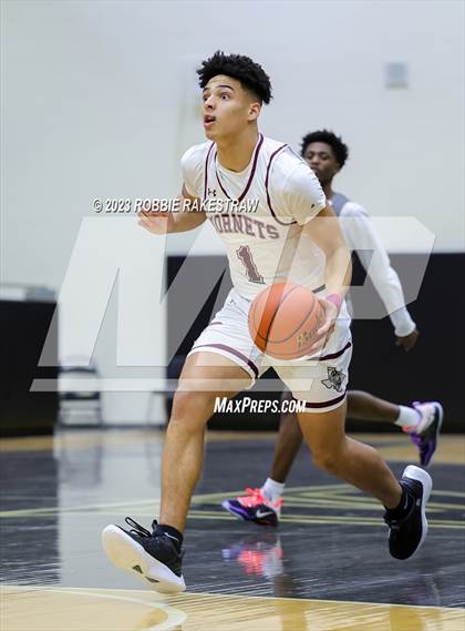 Thumbnail 2 in Wylie East vs. Athens (Kaufman Holiday Tournament) photogallery.