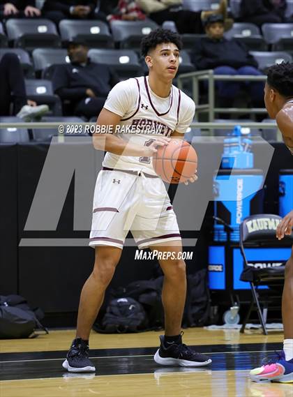 Thumbnail 1 in Wylie East vs. Athens (Kaufman Holiday Tournament) photogallery.