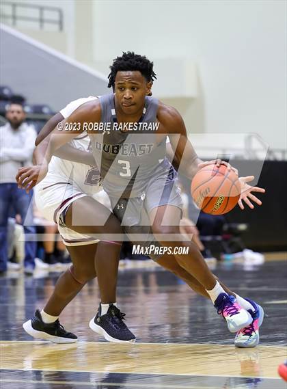 Thumbnail 3 in Wylie East vs. Athens (Kaufman Holiday Tournament) photogallery.
