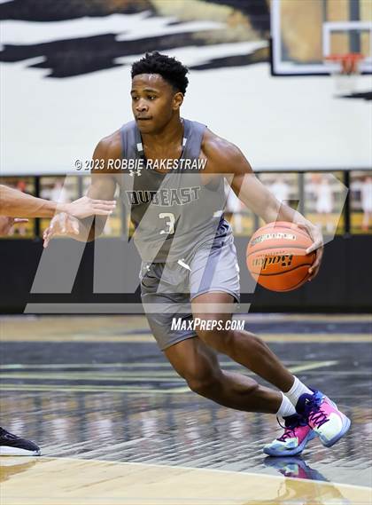 Thumbnail 1 in Wylie East vs. Athens (Kaufman Holiday Tournament) photogallery.