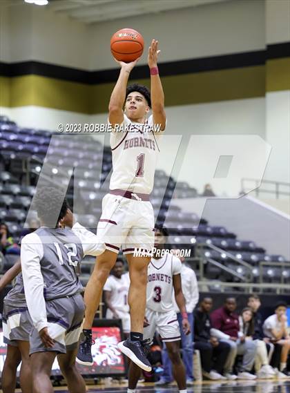 Thumbnail 2 in Wylie East vs. Athens (Kaufman Holiday Tournament) photogallery.