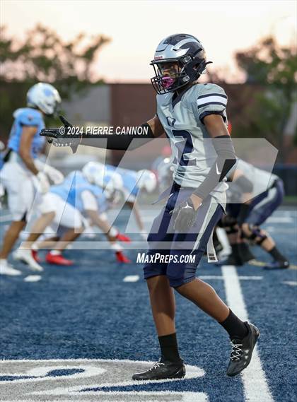 Thumbnail 1 in Potomac Senior @ Osbourn photogallery.